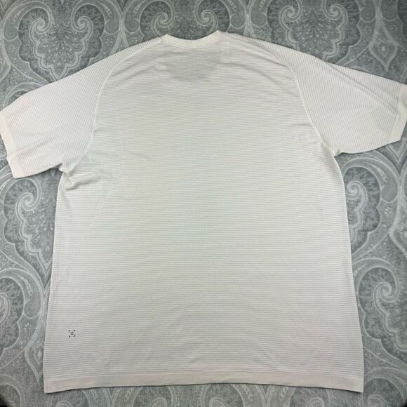 Mens Lululemon Metal Vent Tech Short Sleeve - Picture 2 of 4